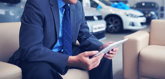 Dealer on tablet